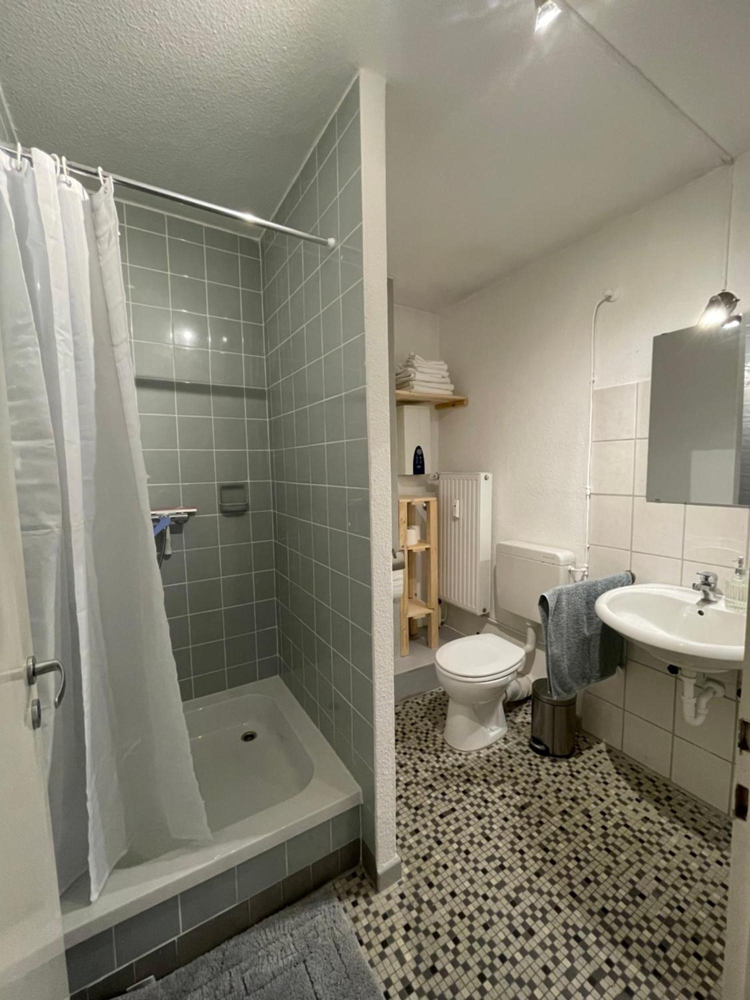 Jonnyssleepover Osnabrück Exteriör bild